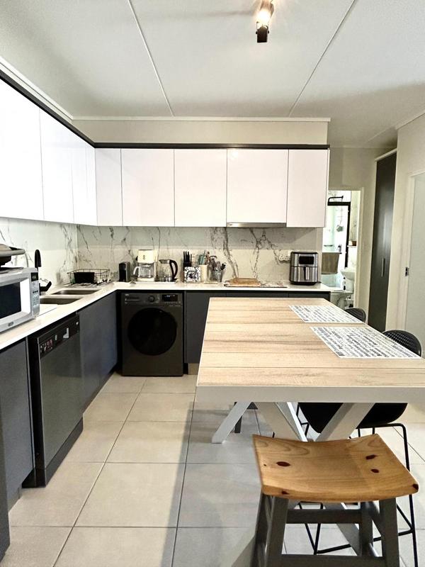 To Let 2 Bedroom Property for Rent in The Huntsman Western Cape